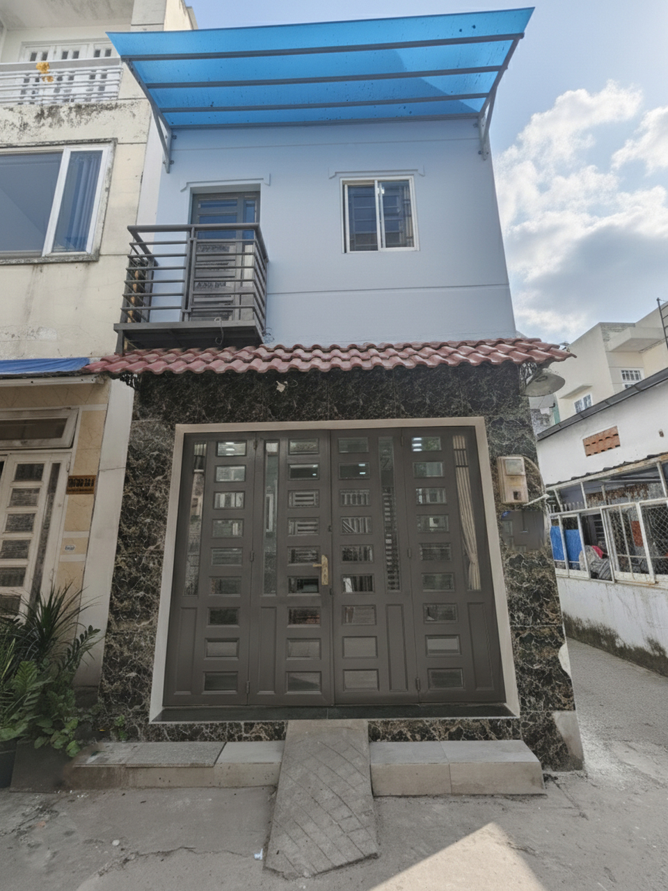 T2119 nhà 2/ Dương Quảng Hàm Gò Vấp, SHR, Lô góc, HXH, 2 tầng, 3.x tỷ