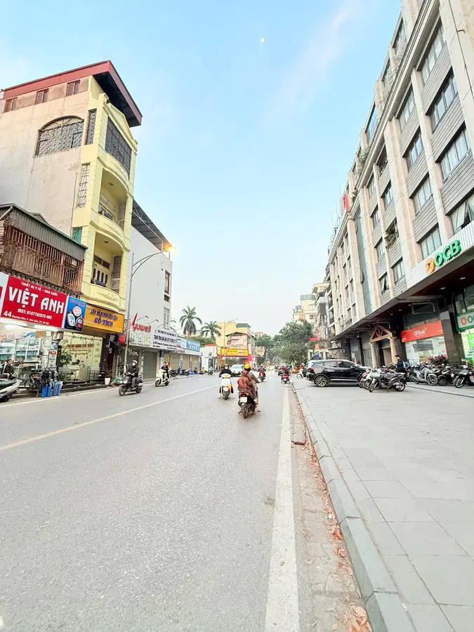 LÔ GÓC PHƯƠNG MAI, ĐỐNG ĐA, Ô TÔ KINH DOANH, 47m2 x 5 TẦNG, MT 5,5m, GIÁ 17,2 TỶ