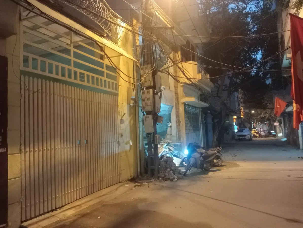 Bán Nhà Hoàng Văn Thái. Thanh Xuân. Ô Tô. DT 105m2. MT 5.1m. 3 Tầng. Giá 26.4 Tỷ.