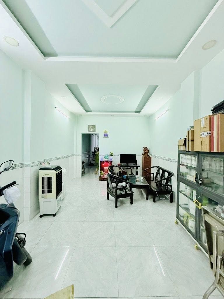 BÁN NHÀ GIÁP ÂU CƠ TÂN BÌNH – QUẬN 11 – HXH TRÁNH – NHÀ ĐẸP 2 TẦNG – 85M2 NH 8.X