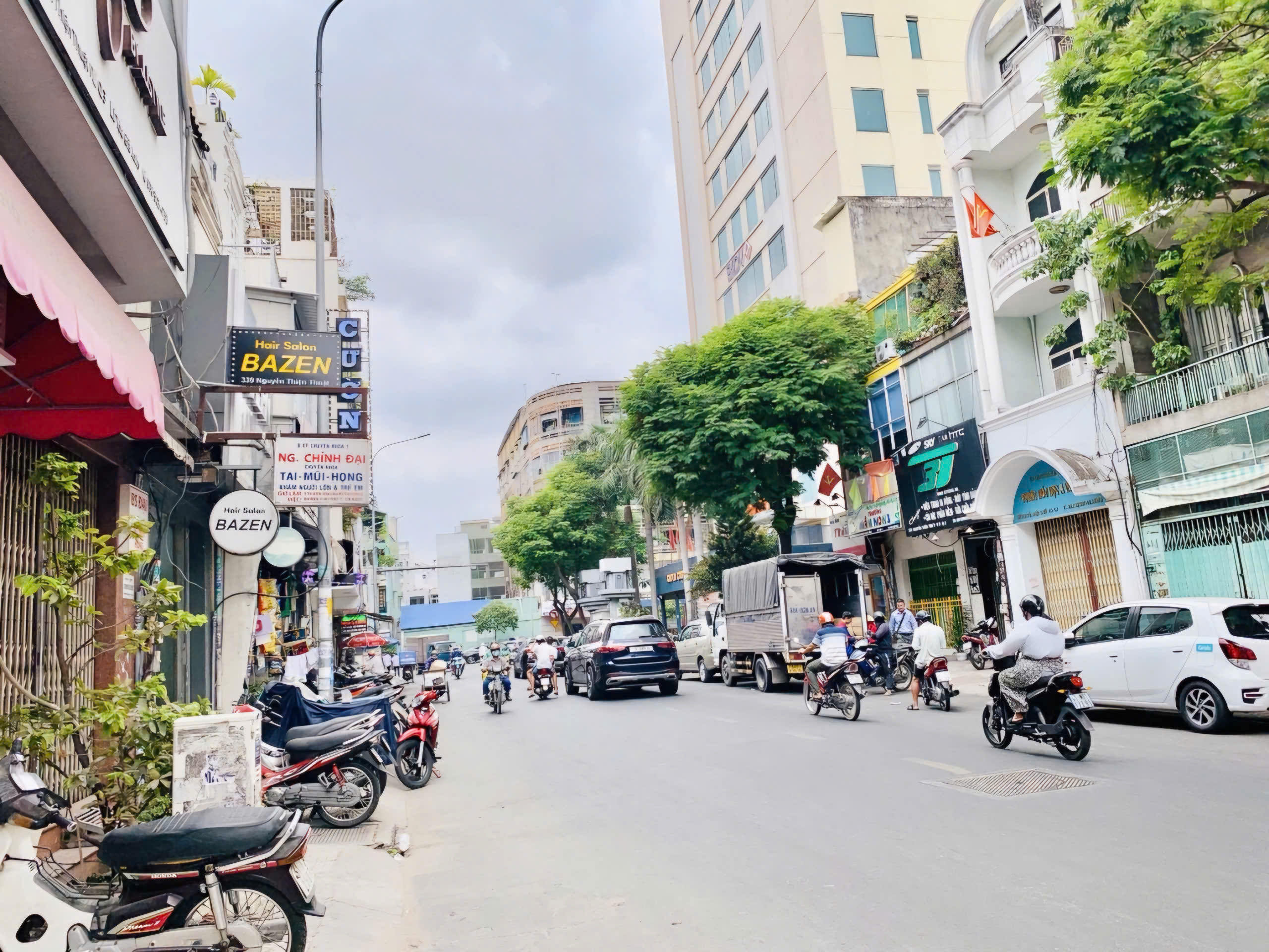 PHƯỜNG BÀN CỜ, MẶT TIỀN NGUYỄN THIỆN THUẬT, GẦN 100M², 2 MẶT THOÁNG, DÒNG TIỀN 30TR/TH