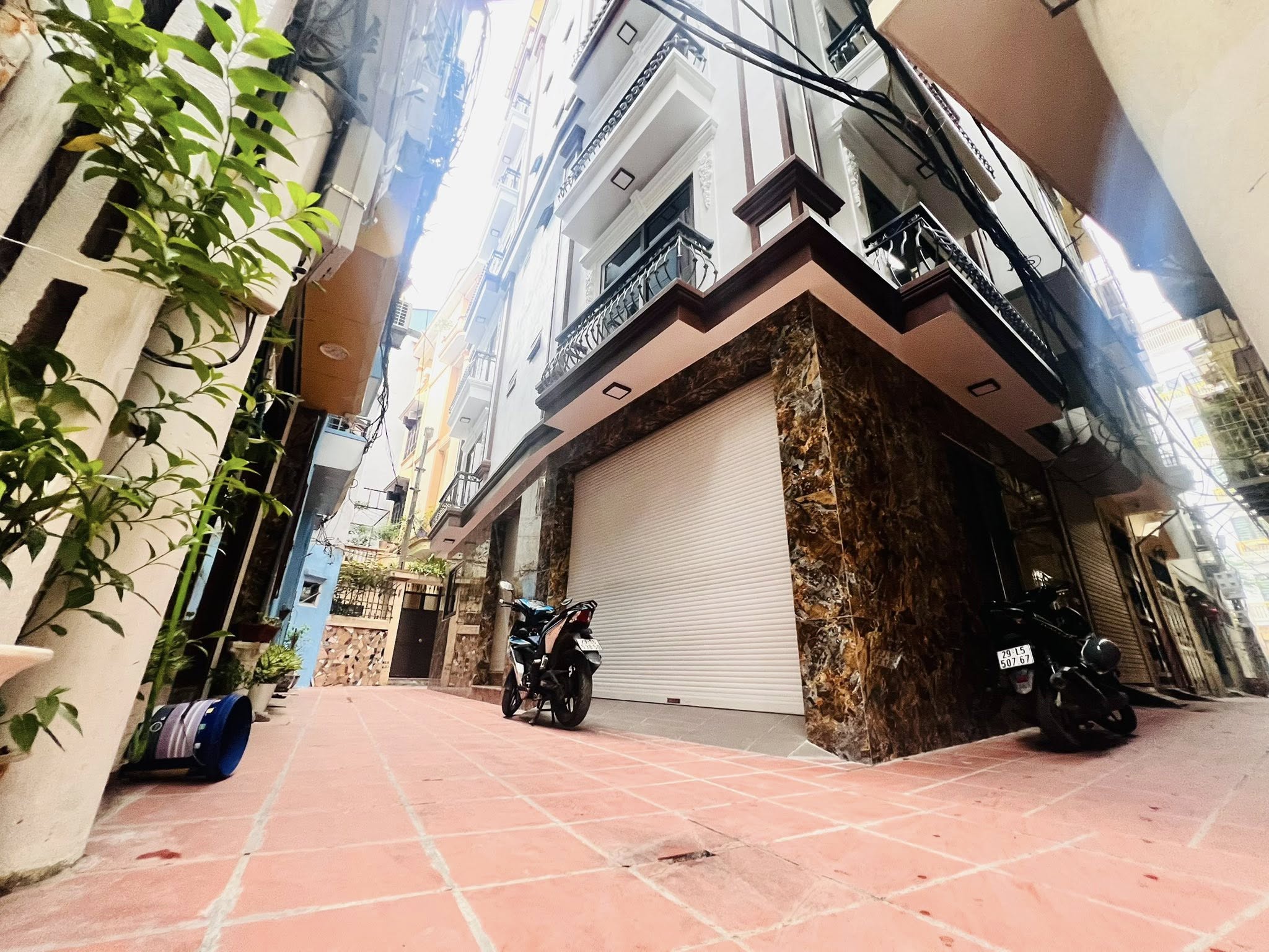 NHÀ ĐẸP, NGÕ 82 TRẦN CUNG, CẦU GIẤY-Ô TÔ-TM: 60M X7T, MT 5M, GIÁ 18,9 TỶ