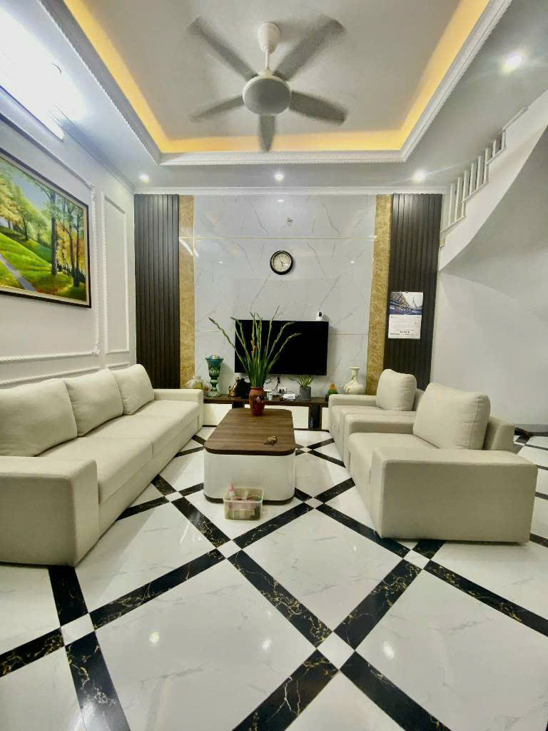 Nhà Phố Bùi Xương Trạch – Diện Tích 66m², Mặt Tiền 9.7m, 4 Tầng Nhà Đẹp – 16 Tỷ