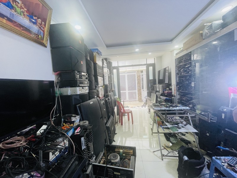 ► Kiệt thẳng thông 30m ra MT Đào Duy Từ, gần Chợ Cồn, Big C, 33m2, 2 tầng cứng, 2.9x tỷ