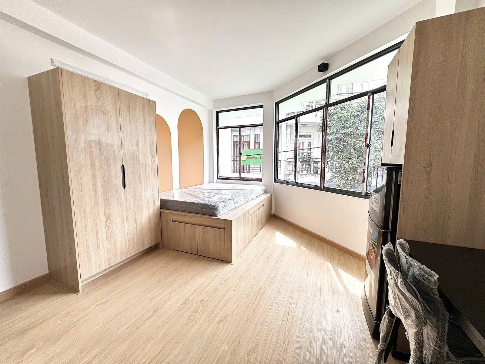 TÒA CHDV 2 MT HẺM Ô TÔ TÂN BÌNH - 6 TẦNG 15 PHÒNG THUÊ KHOÁN 70TR/THÁNG