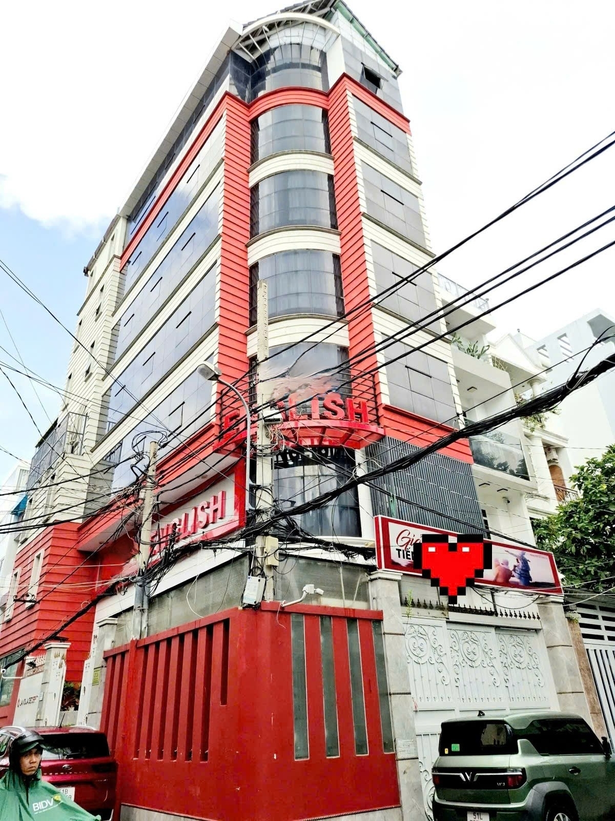 TOÀ NHÀ 2 MẶT TIỀN LÊ VĂN SỸ - 142m2 7 TẦNG CÓ HẦM - ĐANG KHOÁN 120 TR/THÁNG