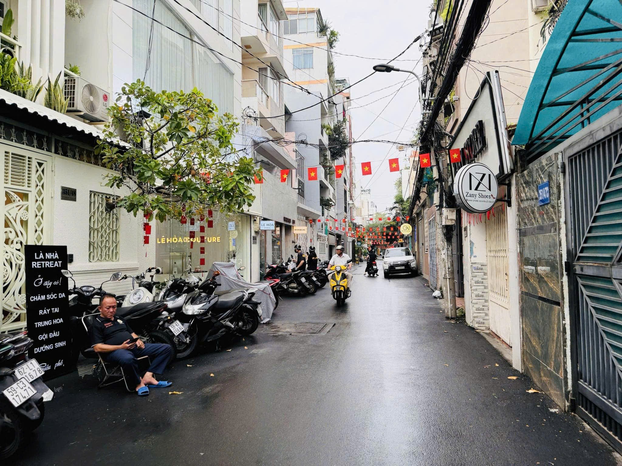 NHÀ LÊ VĂN SỸ Q3 - LÔ GÓC THOÁNG SÁNG - 50m2 (4.6×11) - 4 PN MASTER