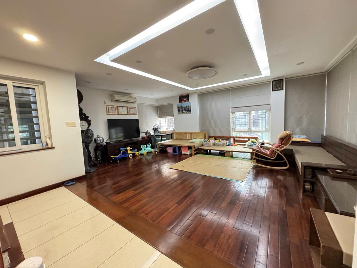 DUY NHẤT MỘT CĂN – PHÂN LÔ VIP TRUNG KÍNH TO - CĂN GÓC 3 MẶT THOÁNG – TRUNG TÂM TRUNG HÒA - CẦU GIẤY