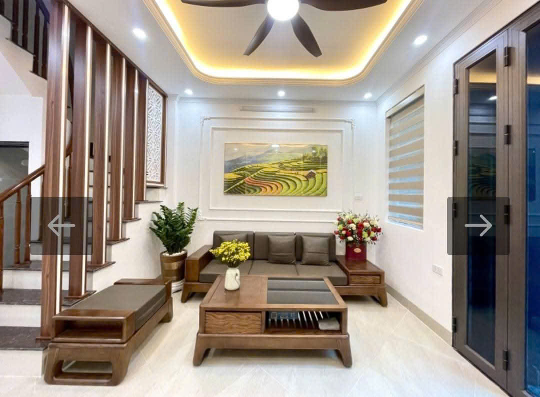 CHỈ 7.5 TỶ - NGÕ VĂN HƯƠNG – LÔ GÓC 3 MẶT THOÁNG – 5 TẦNG – FULL NỘI THẤT – TRUNG TÂM ĐỐNG ĐA- TIN THẬT 100%