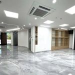  200m2 - 4