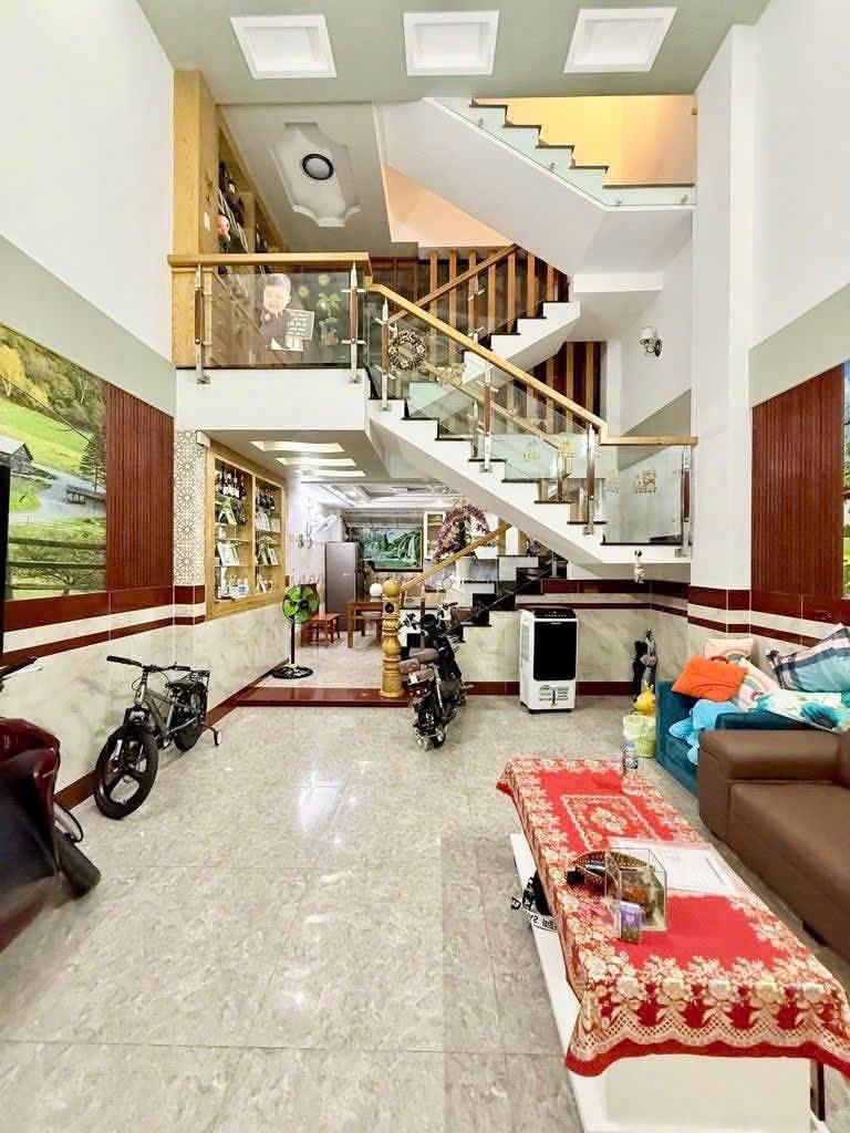 Bán nhà hẻm 3m Phạm Văn Hai, phường 3, Tân Bình; 4*15,5m - 7,6 tỷ