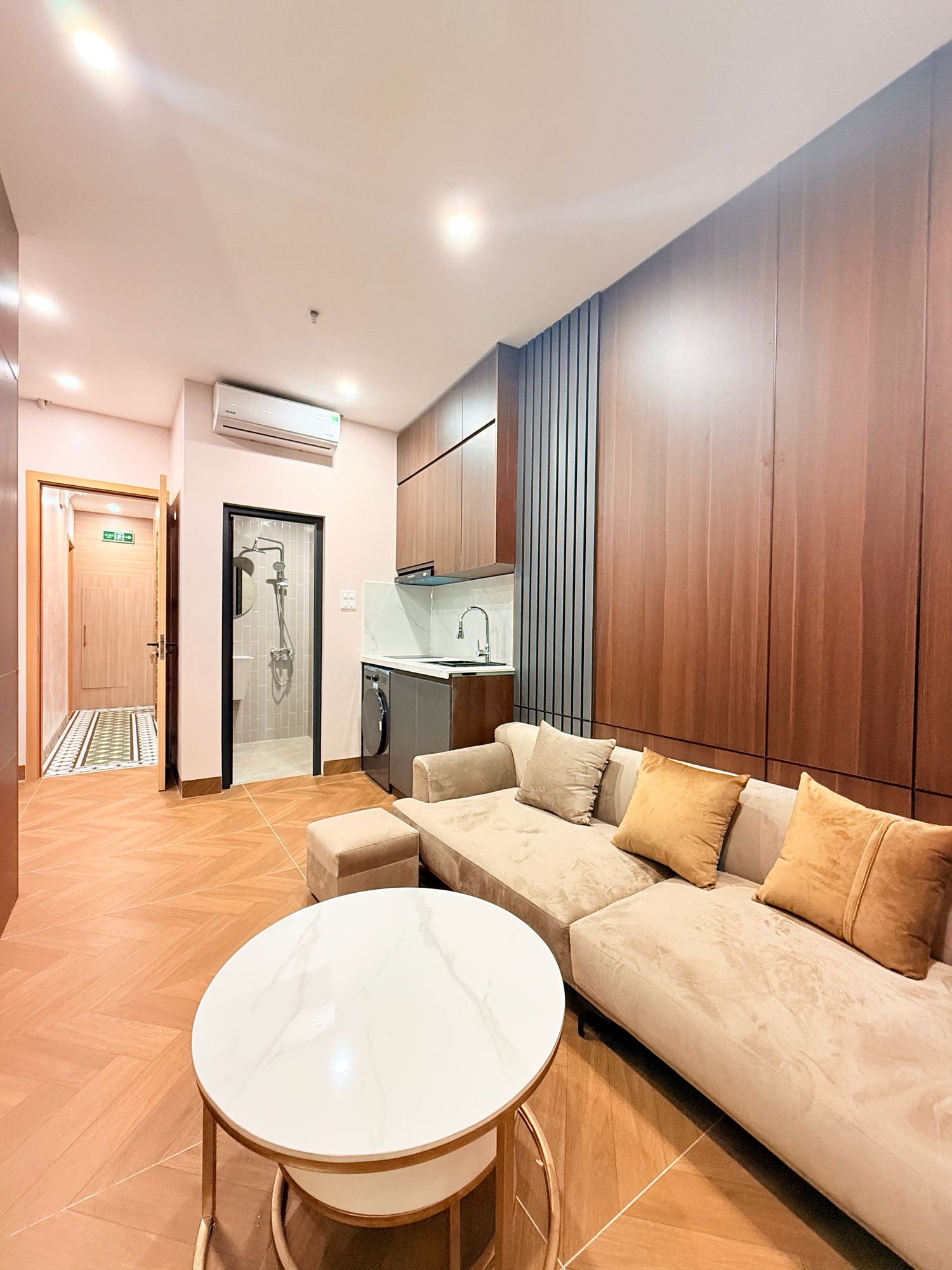 [BÁN GẤP] NHÀ ĐÊ TRẦN KHÁT CHÂN 83M² – 5 TẦNG – MT 4.5M – DÒNG TIỀN ĐỈNH