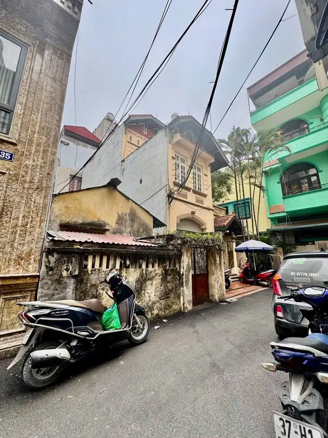 BÁN NHÀ PHỐ LÊ TRỌNG TẤN 78M², MT 4.8M Ô TÔ ĐỖ CỬA BÁN ĐẤT TẶNG NHÀ C4 22.5 TỶ