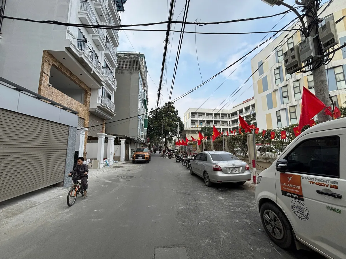 Bán Nhà Khương Hạ. Thanh Xuân. 8 Tầng Thang Máy. Ô Tô. DT 62m2. MT 4.3m. Giá 29.7 Tỷ.