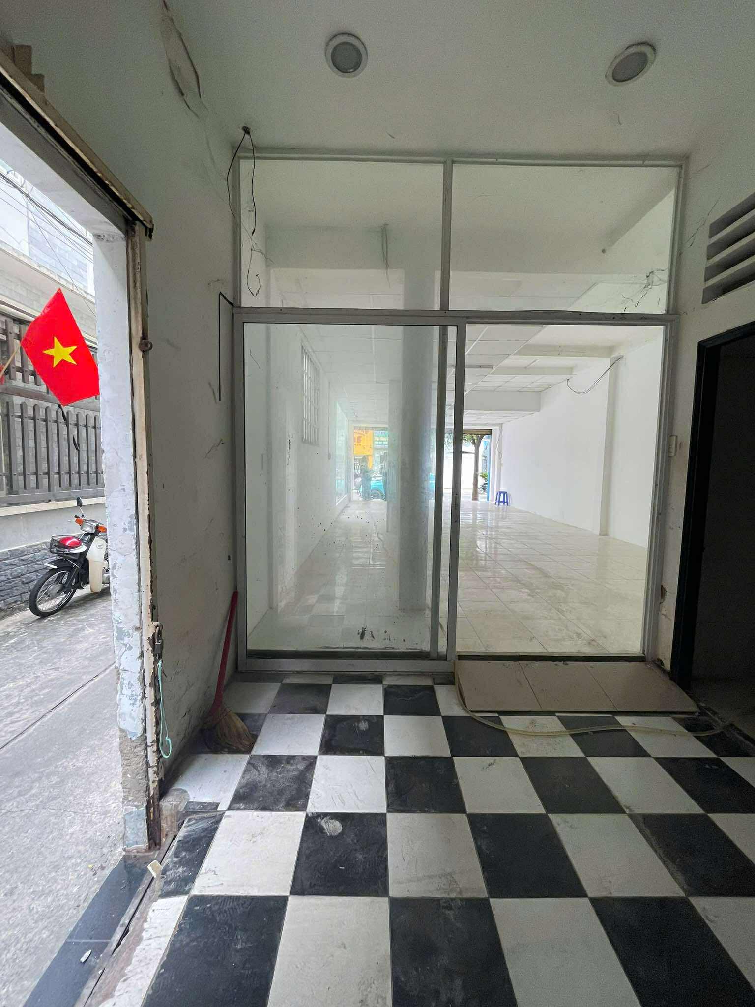 HỒNG HÀ - 110m2 (5.2×21) - CĂN GÓC KHU SÂN BAY - XÂY HẦM 7 TẦNG - 27 TỶ