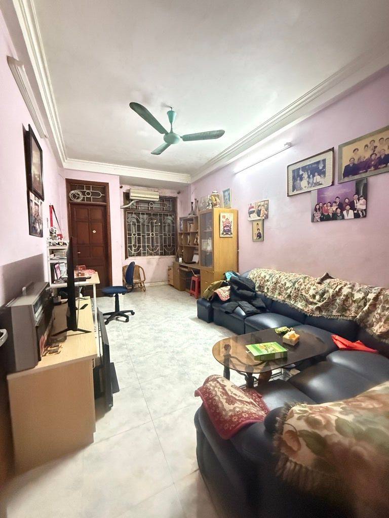 Bán nhà phố Vương Thừa Vũ, HN, DT 48 m2, 4 tầng, giá bán 17 tỷ