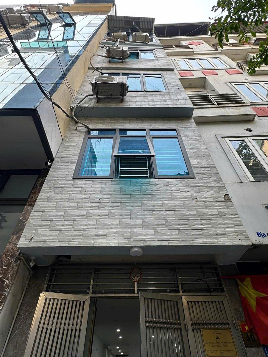 CỰC HIẾM PHỐ QUAN NHÂN THANH XUÂN 56m 6 TẦNG Ô TÔ TRÁNH KINH DOANH SẦM UẤT GIÁ 20 TỶ