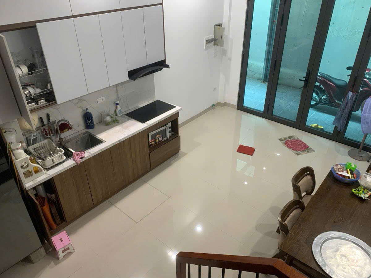 NHÀ MỚI XÂY QUAN NHÂN THANH XUÂN 12.9 TỶ 36m 7 TẦNG MẶT TIỀN 4m CÓ THANG MÁY