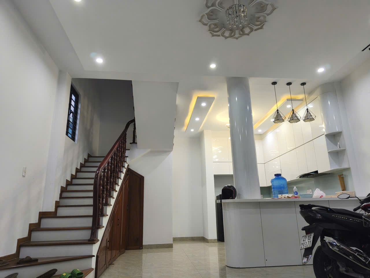 ♣ MT đường 7.5m Trần Thái Tông, Thanh Khê, 60m2 ngang 6m, 3 mê đúc, 4PN, dòng tiền 12tr, 5.xx tỷ