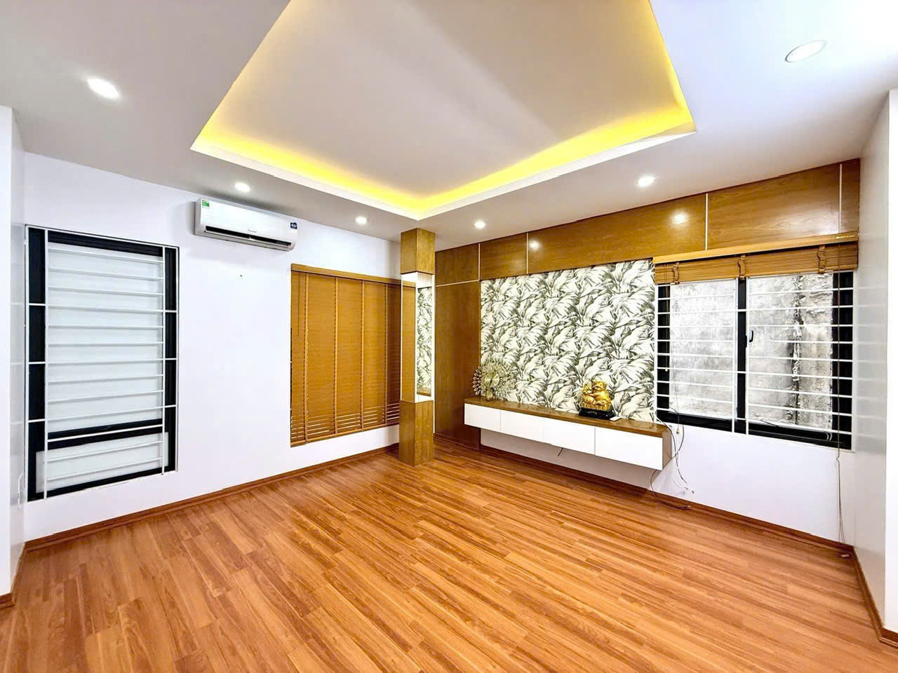 HIẾM! BÁN NHÀ RIÊNG GIÁP NHỊ – HOÀNG MAI – 33M 6 TẦNG – 4 NGỦ – Ô TÔ ĐỖ CỬA – NHỈNH 9 TỶ LH 0326213286