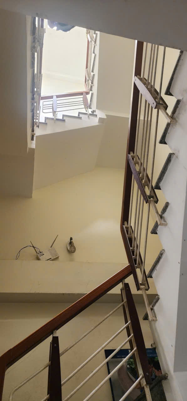 ► Kiệt Ô tô 5m, Điện Biên Phủ thông Thái Thị Bôi, 50m2, 3 tầng đúc cứng, 3PN, KD tốt, 4.xx tỷ