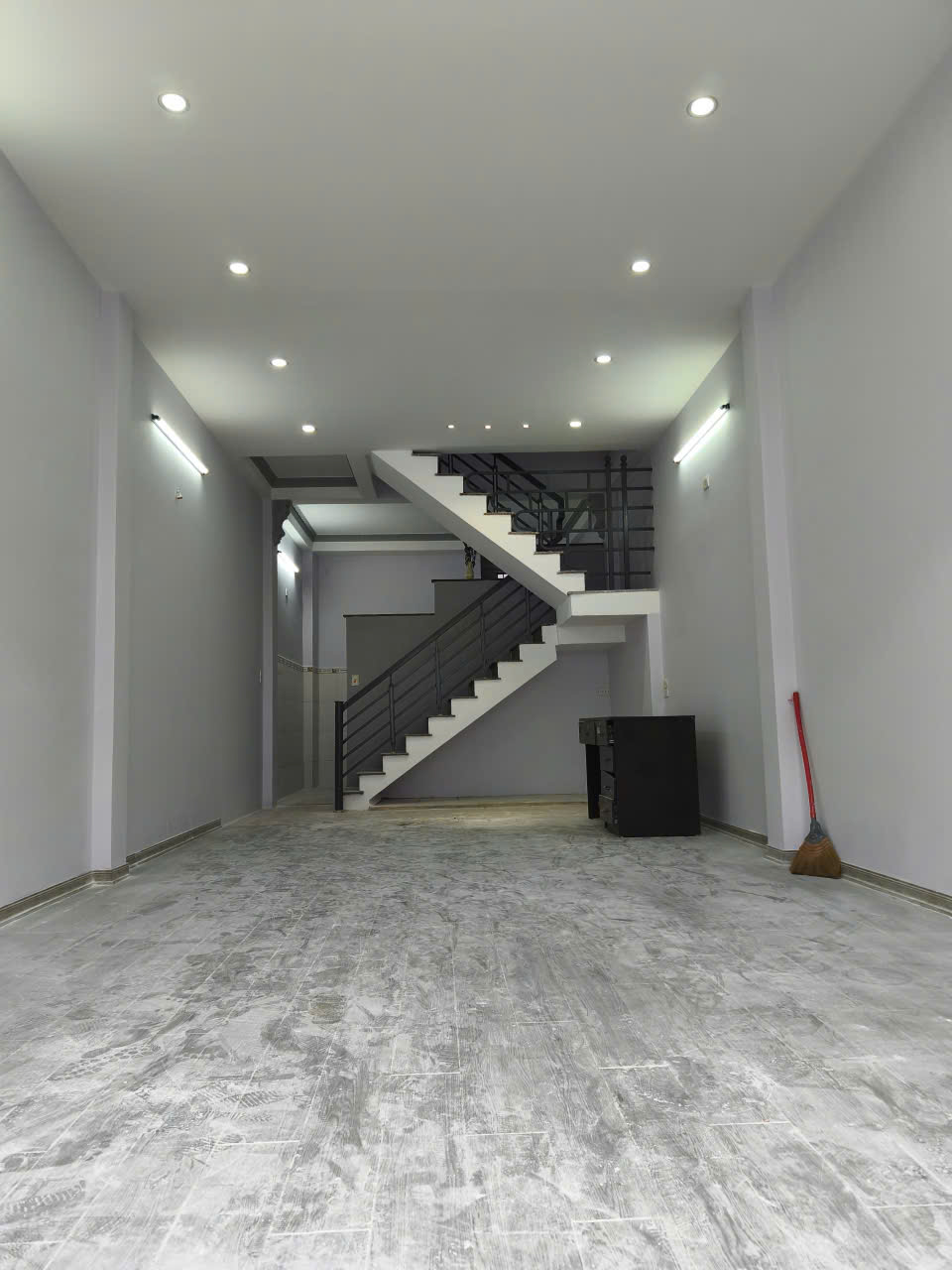 ♥ MT đường 5.5m lề 3m Hóa Sơn Hải Châu, gần DownTown, Lotte, 56m2, 2 tầng cứng cáp, 6.x tỷ