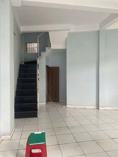 Nhà bán HXH Ni Sư Huỳnh Liên Tân Bình 37m² 2 tầng giá chào 6 tỷ