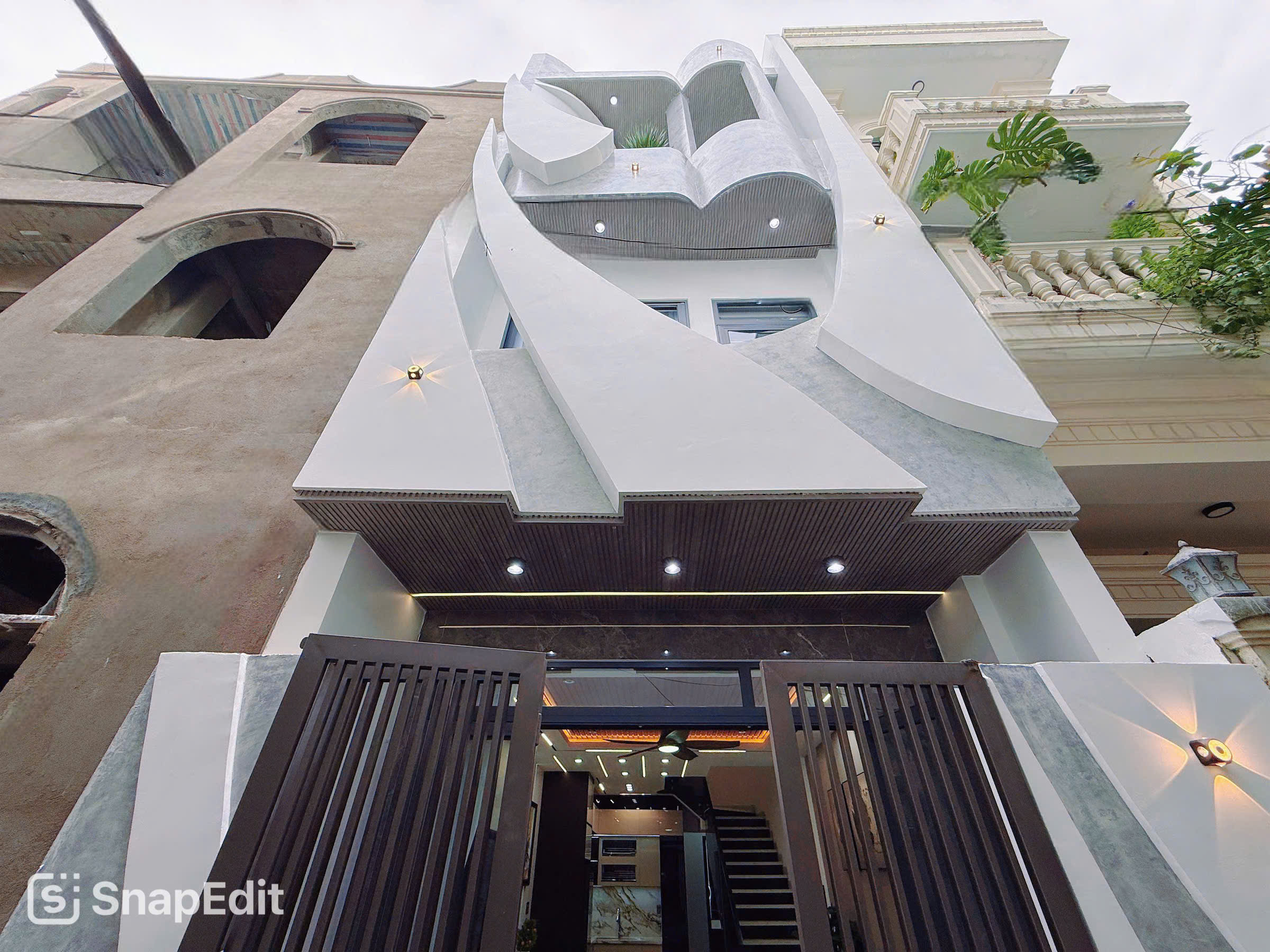 NHÀ KIỆT 3 TẦNG 3 MÊ KIỆT Ô TÔ ÔNG ÍCH KHIÊM