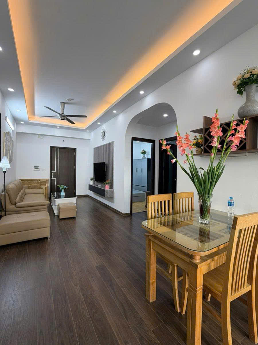 MẶT PHỐ TRẦN QUỐC VƯỢNG DÒNG TIỀN ỔN ĐỊNH – VỈA HÈ RỘNG – CẦU GIẤY