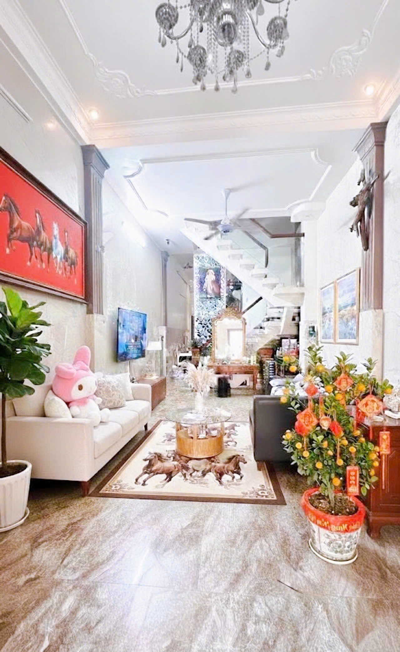 Nhà hẻm Ô tô Cách Mạng Tháng Tám - QUẬN TÂN BÌNH - 3.8 x 18 m (64 m2) - 4 Tầng - 19 tỷ