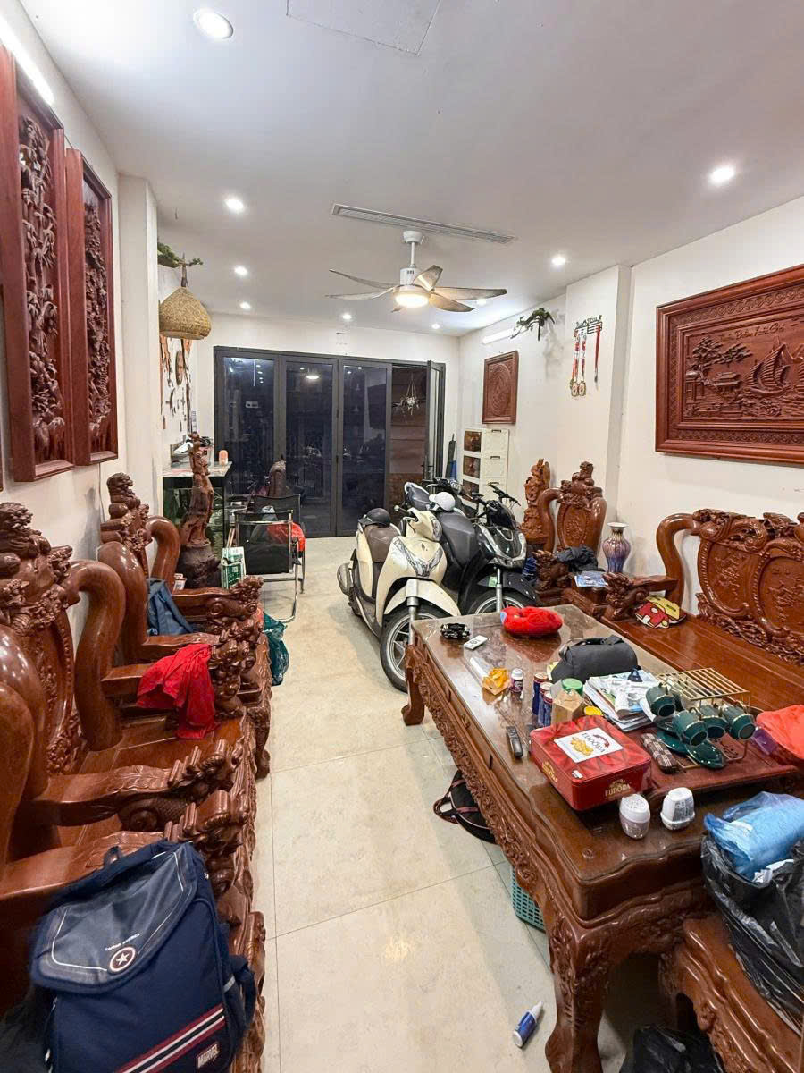 MẶT PHỐ TRÚC KHÊ – TRUNG TÂM ĐỐNG ĐA GIÁ MỀM
