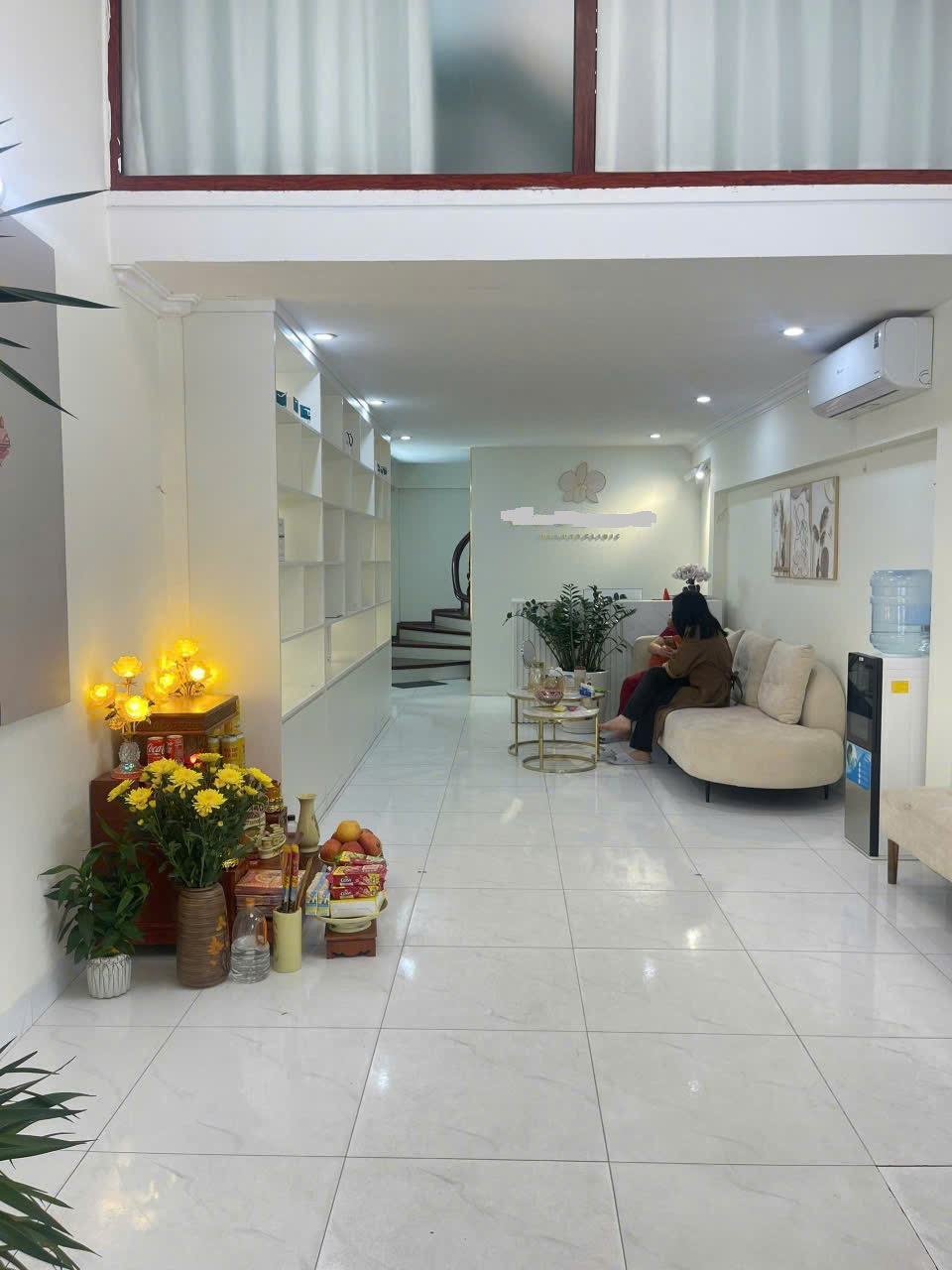 VIP, Bán nhà mặt phố Hào Nam, ô tô dừng đỗ, kinh doanh đỉnh, chỉ 23.7 tỷ