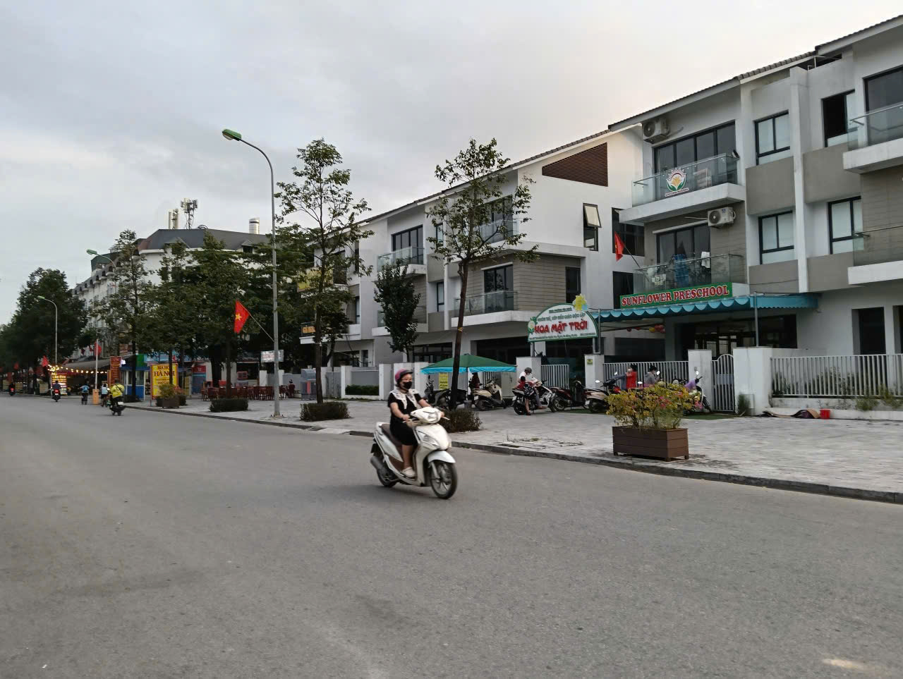Bán nhanh căn Biệt thự An Vượng Dương Nội 190 m 4 tầng thang máy tặng nội thát vỉa hè giá 39 tỷ