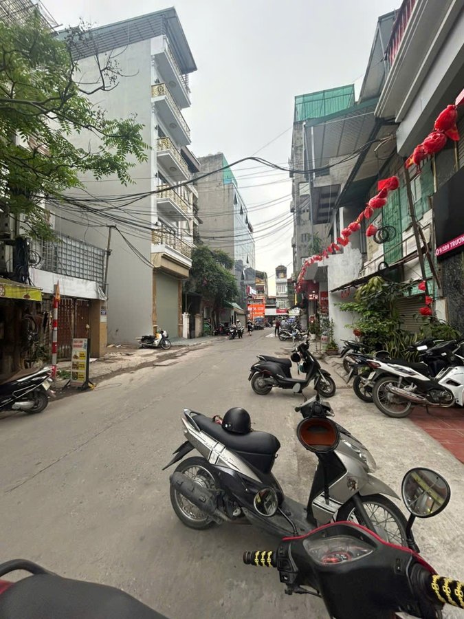 Bán Đất Trương Định. Hoàng Mai. Lô Góc. Ô Tô. DT 290m2. MT 8.2m. Giá 68.5 Tỷ.