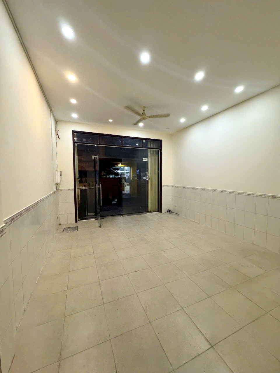NHÀ ĐẸP CHÍNH CHỦ - GIÁ TỐT - Vị Trí Đẹp Tại Quận 8, TPHCM