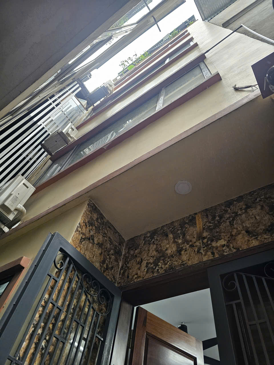 Bán nhà vị trí đẹp ngõ Đê Tô Hoàng, phường Bách Khoa - Quận 2 Bà Trưng cũ, Hà Nội