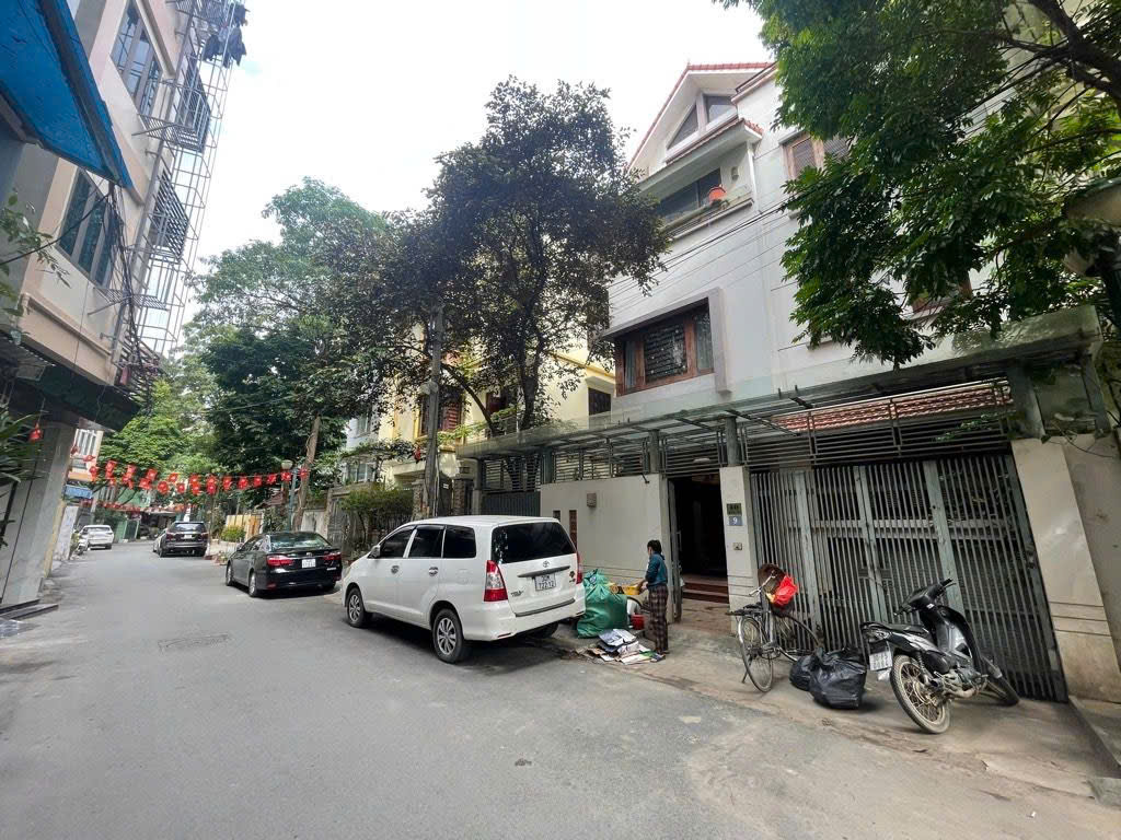 BÁN BIỆT THỰ PHỐ THIÊN HIỀN – MỸ ĐÌNH – 136M² – 4 TẦNG – MT 10.4M – GARA Ô TÔ – SỔ ĐỎ ĐẸP