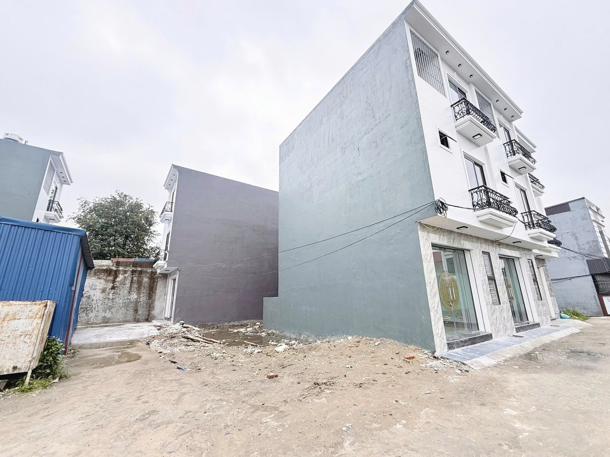Bán Nhà 3 Tầng Mới Xây Xong Tại Tràng Cát, Hải An - Ô Tô Vào Tận Cửa - Sân Sau Thoáng - Giá Cực Tốt