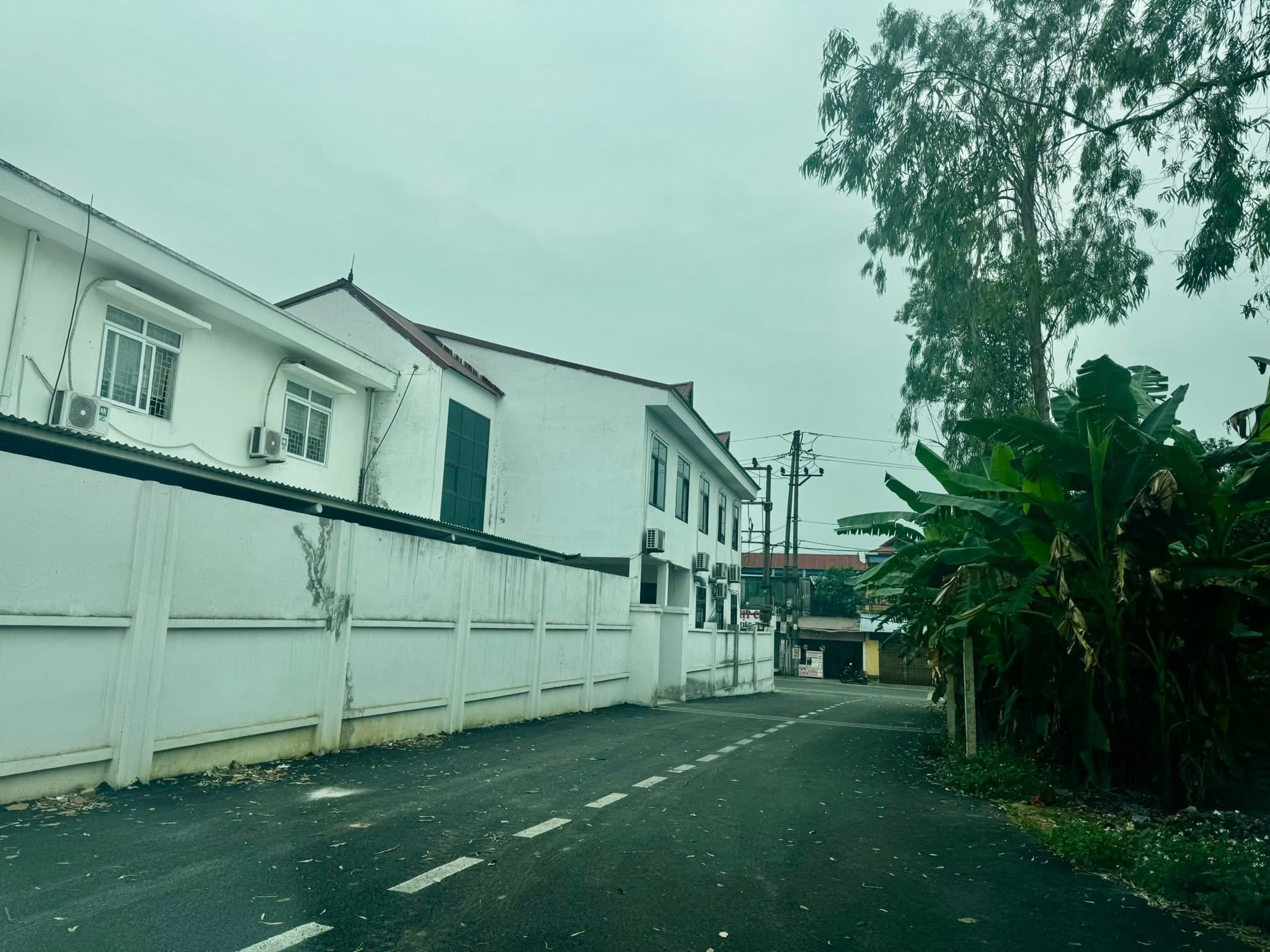 SỞ HỮU NGAY LÔ ĐẤT ĐẸP - GIÁ TỐT - Vị Trí Đắc Địa BĂNG 2 ĐƯỜNG TRƯỜNG CHINH