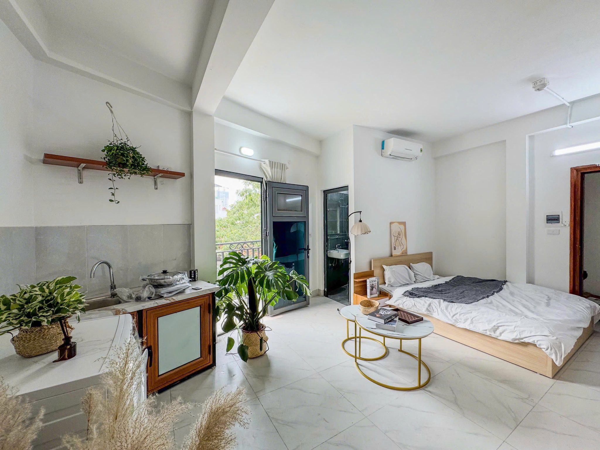CHO THUÊ STUDIO THOÁNG – KHÔNG CHUNG CHỦ – TÂY HỒ