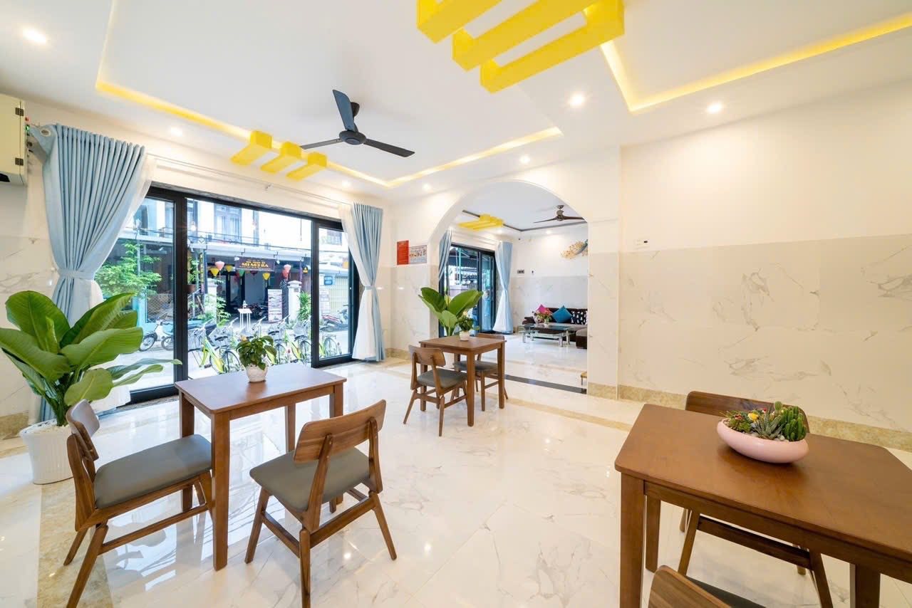 SIÊU PHẨM GIÁ RẺ hàng hiếm phố cổ - Dòng tiền thật - Thanh khoản nhanh - Mặt tiền Nguyễn Phúc Tần, Hội An