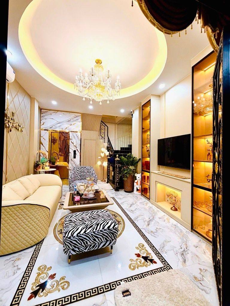 SIÊU PHẨM HOÀNG MAI – 5 TẦNG 30/35M THANG MÁY – FULL NỘI THẤT