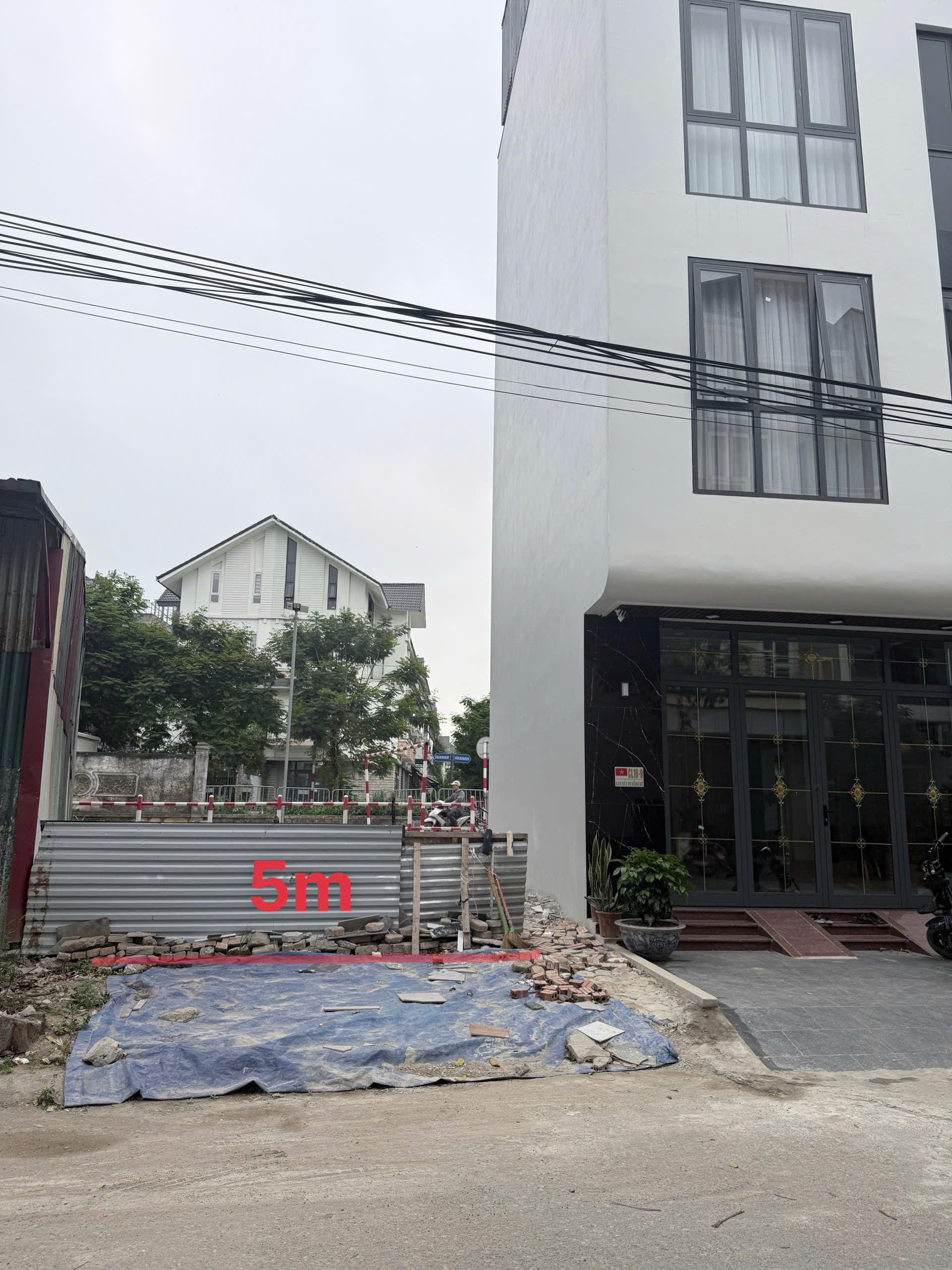 Chủ nhà cần tiền xây nhà bán gấp lô đất không dùng đến