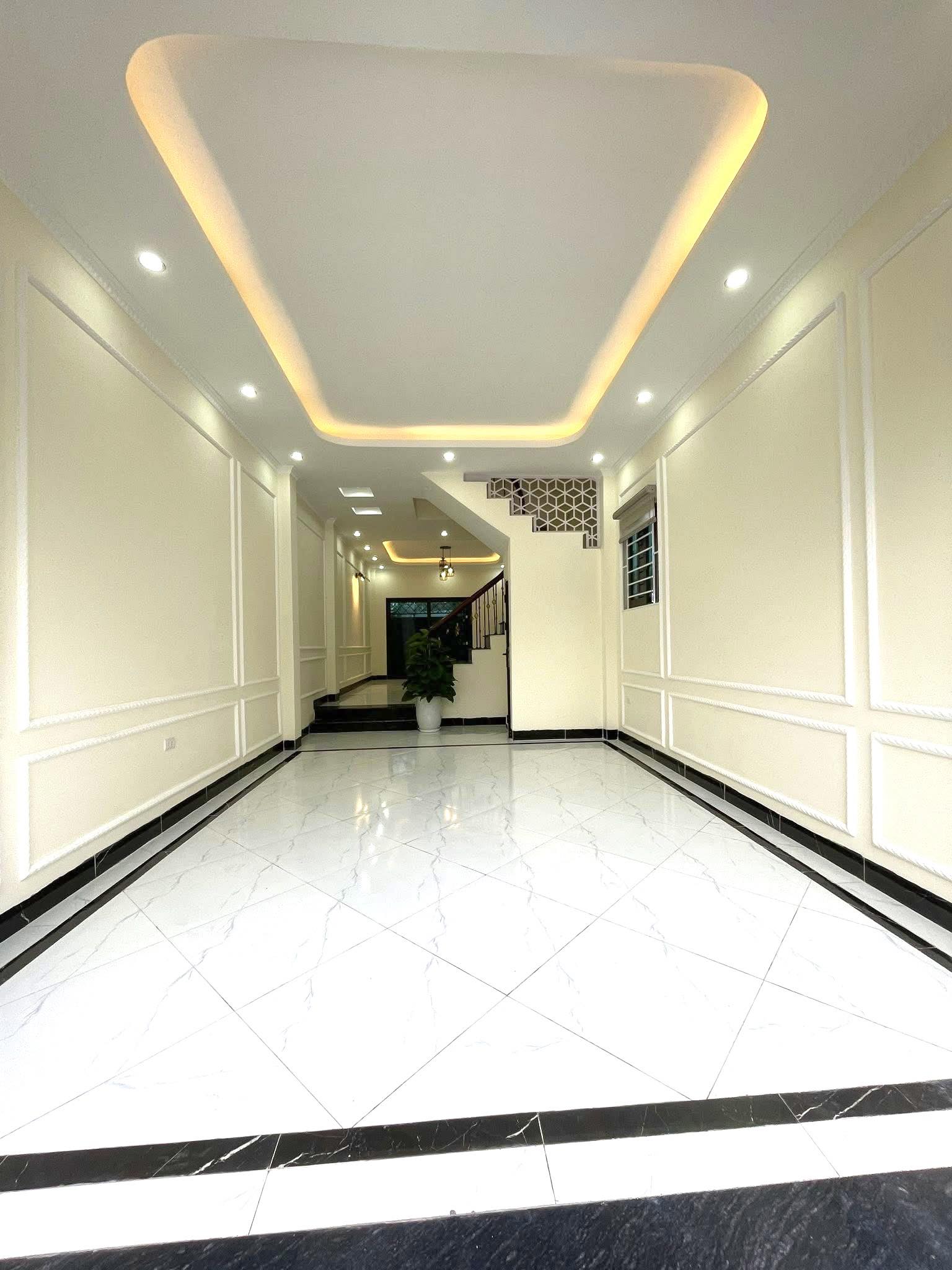 Bán nhà xã Sơn Đồng, Hà Nội xây 46M 4 Tầng, 4 phòng ngủ khép kín, cách vành đai 4 200m