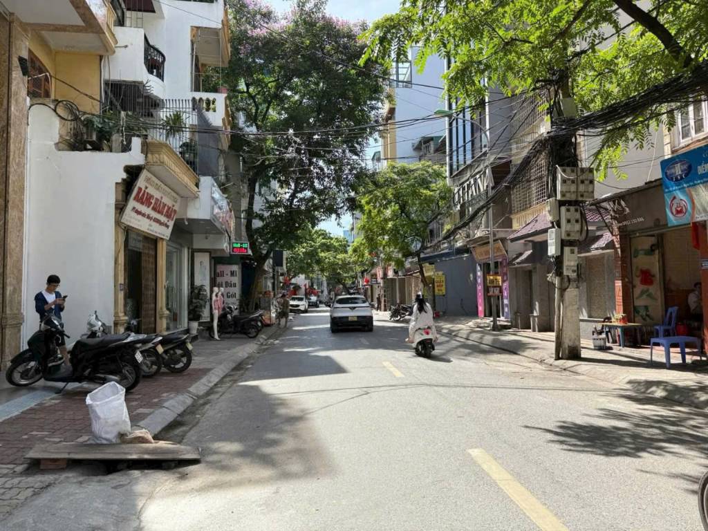 ✍️ CHỦ CẦN - BÁN NHANH – NHÀ BẰNG LIỆT - SÁT LINH ĐÀM ✍️ 35m² – 4 Tầng – MT 3.9m – Ô TÔ TRÁNH 30M
