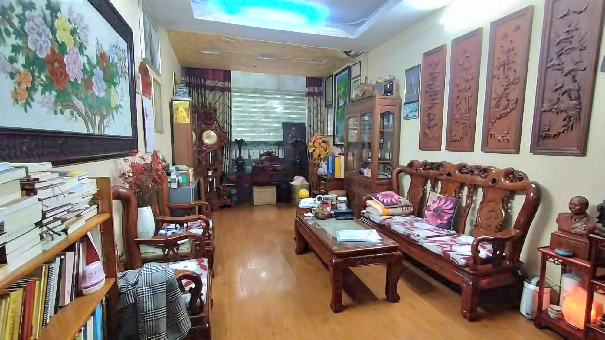 HOA HẬU MẶT PHỐ KHƯƠNG ĐÌNH – KINH DOANH ĐỈNH – SÁT VINHOMES