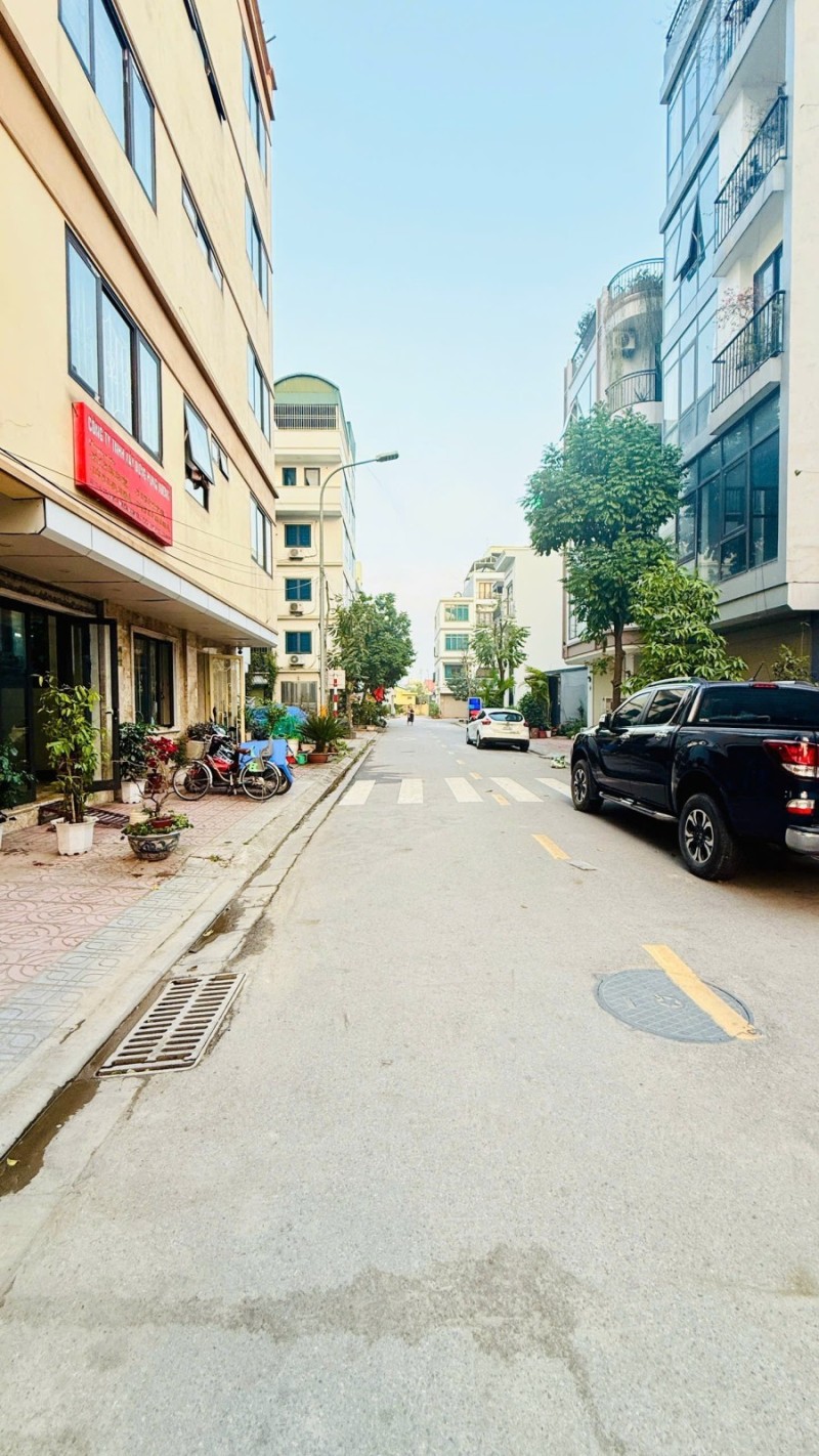 BÁN ĐẤT NGỌC THỤY – Ô TÔ TRÁNH – GẦN CÔNG VIÊN 21HA & 7HA – XÂY 7 TẦNG ĐẸP