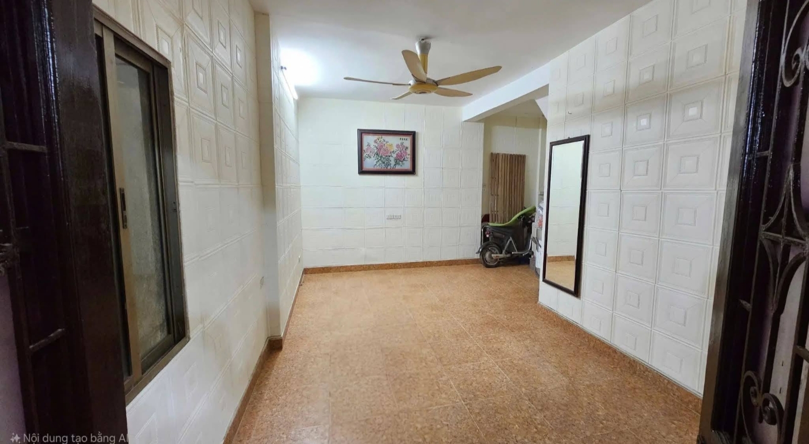 Bán nhà hiếm tại ngõ phố Lý Thường Kiệt, vài bước chân ra mặt phố lớn.