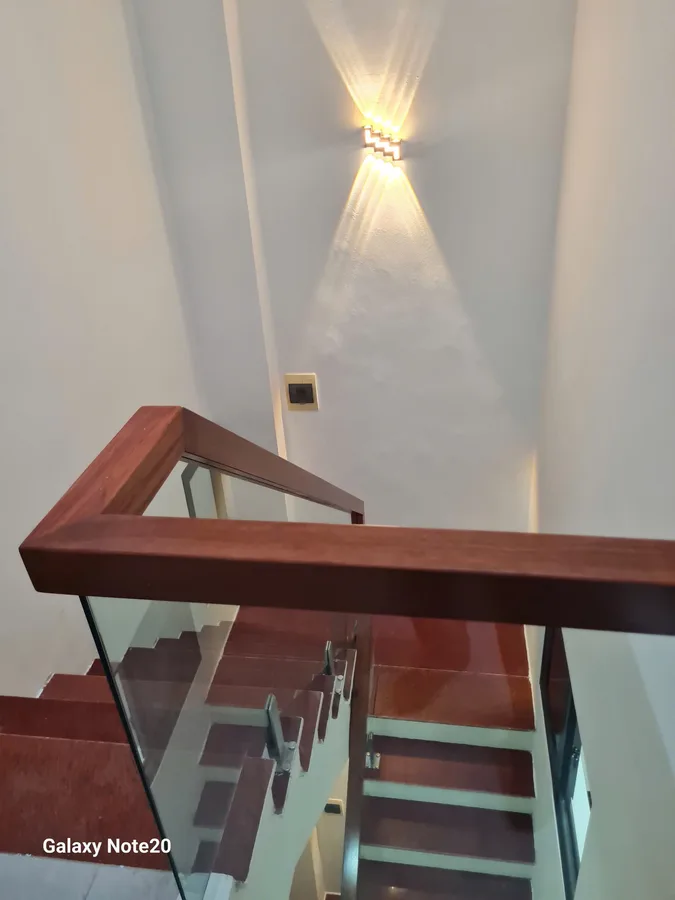 Bán Nhà Giải Phóng. Hoàng Mai. Ô Tô. DT 43m2. MT 4m. 5 Tầng. Giá 10.3 Tỷ.
