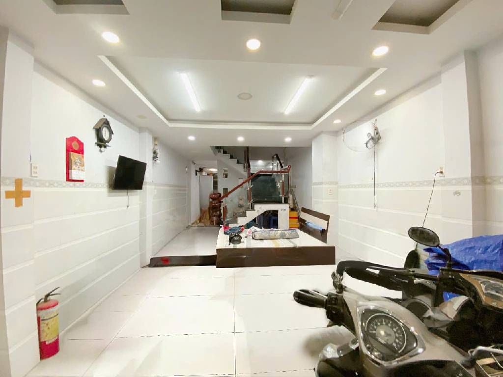 Bán nhà HXH Gò Dầu Tân Phú, sát mặt tiền 90m2, 4 tầng, 4PN, gần chợ Tân Hương, Aeon Mall chỉ 9.999 tỷ.